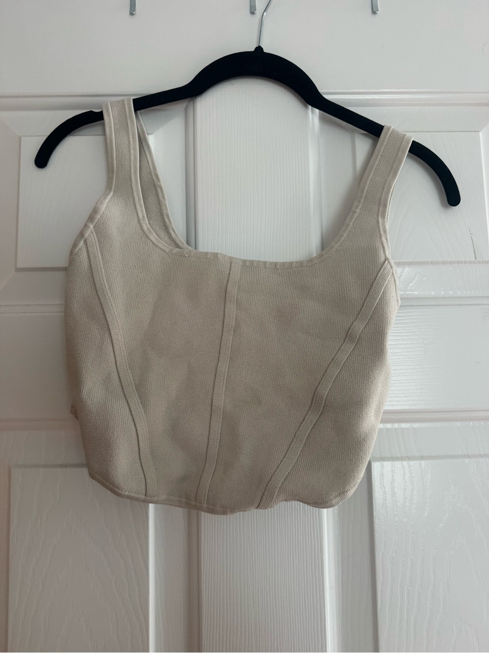 Babaton Cream Square-Neck Cropped Tank